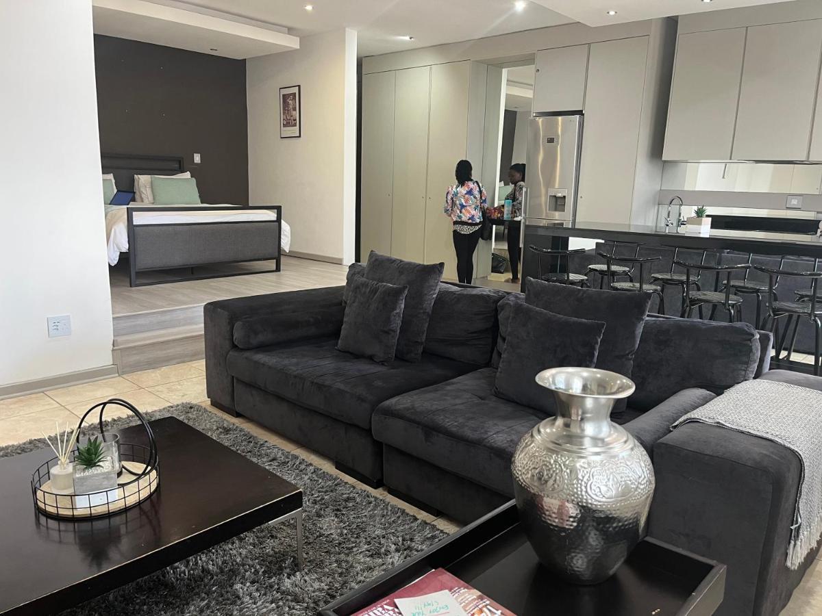 The Franklin Luxury Apartments โจฮันเนสเบิร์ก ภายนอก รูปภาพ
